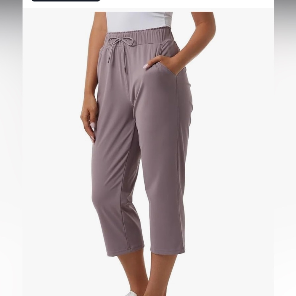 BUNDLE 3/$10! 32 Degrees Women's Ankle Pants in  purple.